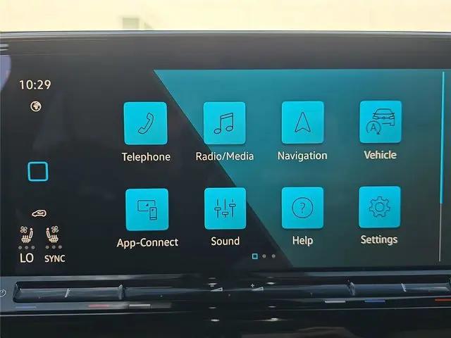 2026 Volkswagen Atlas Cross Sport SE with Technology