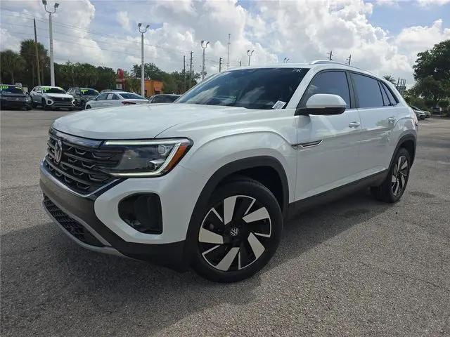 2026 Volkswagen Atlas Cross Sport SE with Technology