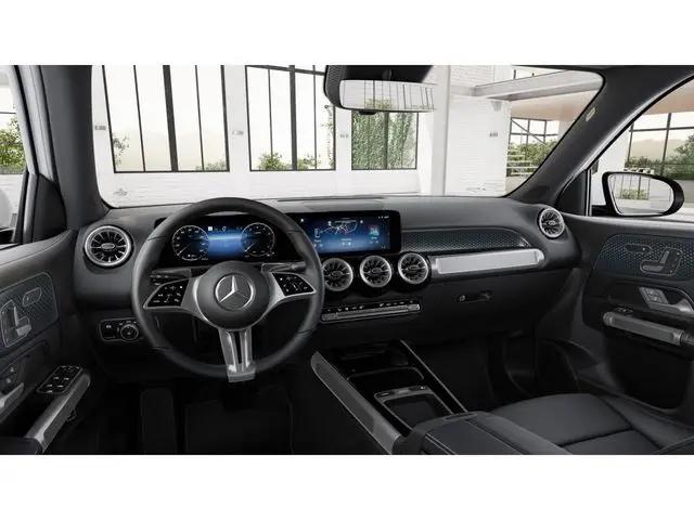 2026 Mercedes-Benz GLB 4MATIC