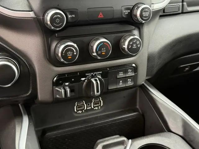 2021 Ram 1500 Big Horn Crew Cab 4x4 6'4" Box