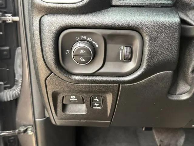 2021 Ram 1500 Big Horn Crew Cab 4x4 6'4" Box