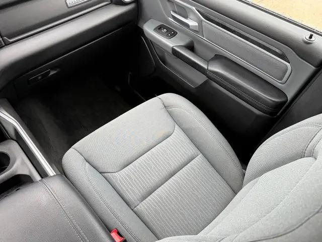 2021 Ram 1500 Big Horn Crew Cab 4x4 6'4" Box