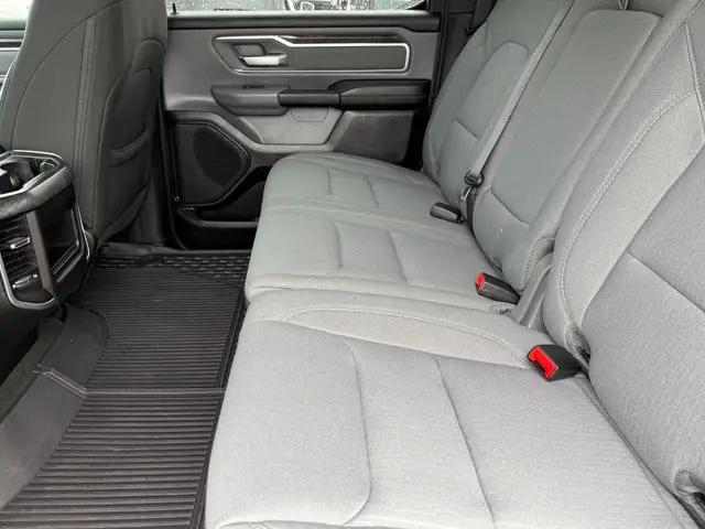 2021 Ram 1500 Big Horn Crew Cab 4x4 6'4" Box