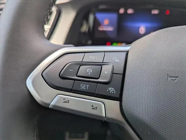 2026 Volkswagen Atlas Cross Sport SEL R-Line Black
