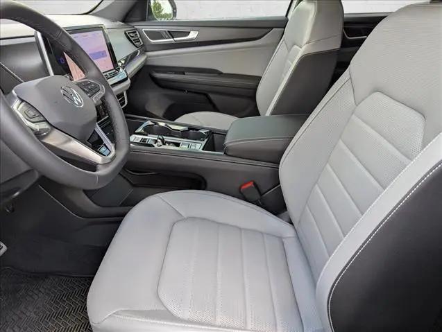 2026 Volkswagen Atlas Cross Sport SEL R-Line Black