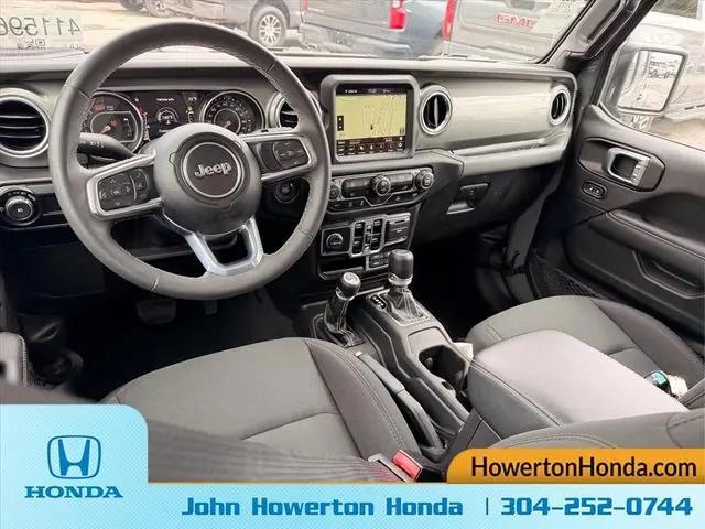 2023 Jeep Wrangler 4-Door Sahara 4x4