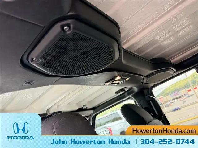 2023 Jeep Wrangler 4-Door Sahara 4x4