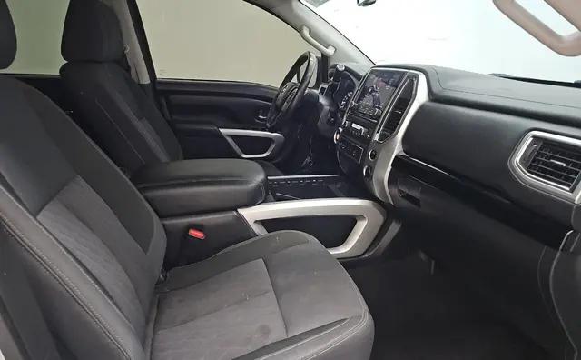 2021 Nissan Titan Crew Cab SV 4x2