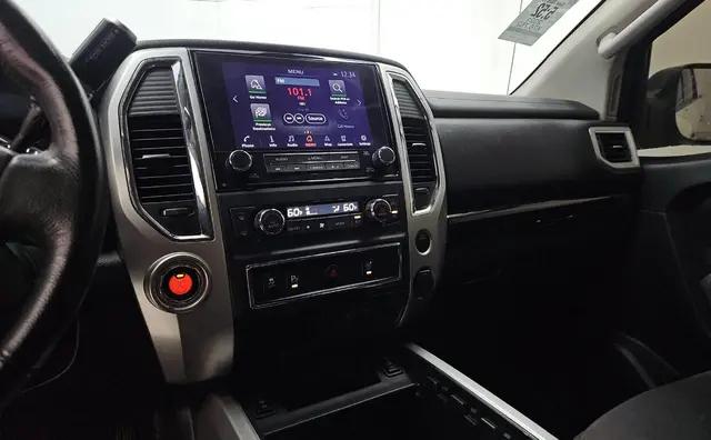 2021 Nissan Titan Crew Cab SV 4x2
