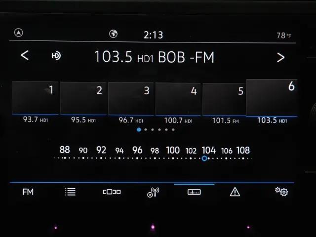 2023 Volkswagen Tiguan 2.0T SE