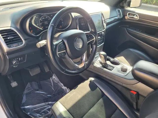 2022 Jeep Grand Cherokee Laredo X 4x4