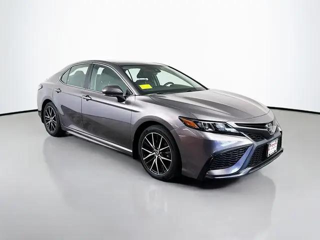 2023 Toyota Camry SE AWD