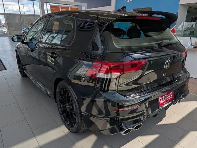 2026 Volkswagen Golf R Base