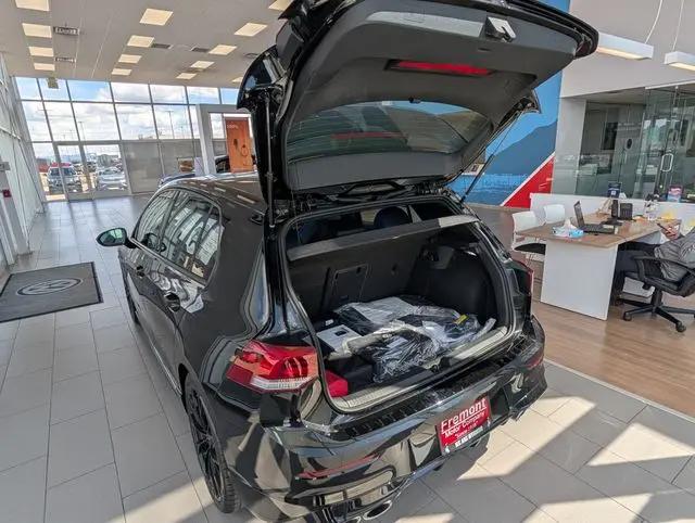 2026 Volkswagen Golf R Base