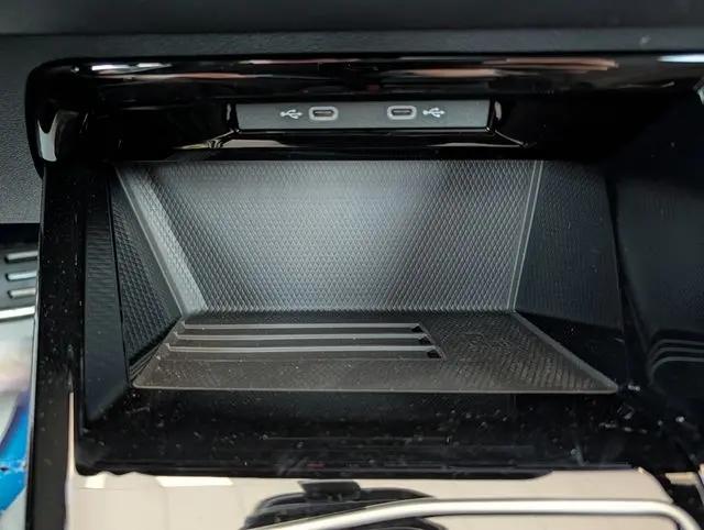 2026 Volkswagen Golf R Base