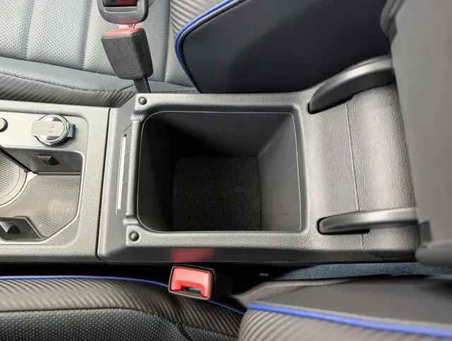 2026 Volkswagen Golf R Base
