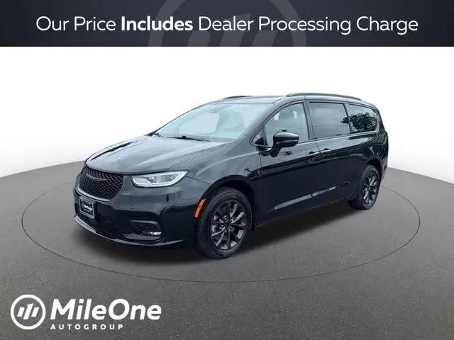 2021 Chrysler Pacifica Limited AWD for sale in Owings Mills, MD