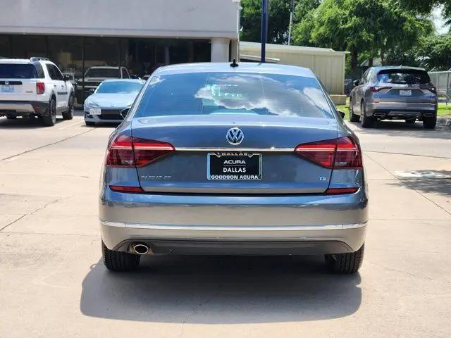 2018 Volkswagen Passat 2.0T SE