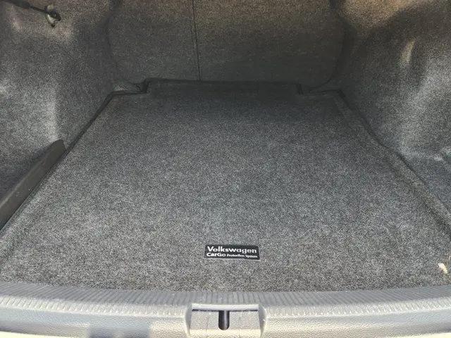 2018 Volkswagen Passat 2.0T SE