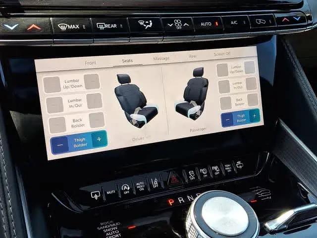 2024 Jeep Grand Wagoneer L Series II 4x4