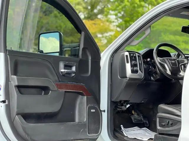 2018 GMC Sierra 2500HD SLT