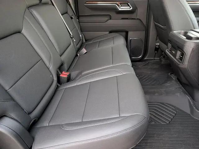 2026 Chevrolet Silverado 1500 4WD Crew Cab Short Bed LT Trail Boss