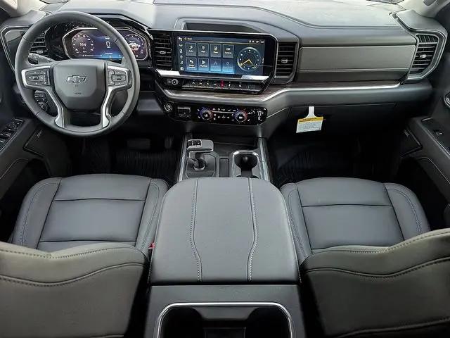 2026 Chevrolet Silverado 1500 4WD Crew Cab Short Bed LT Trail Boss