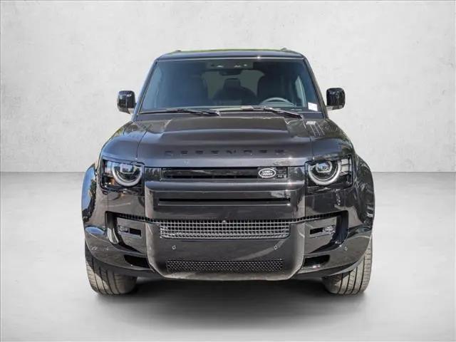 2026 Land Rover Defender P400 X-Dynamic SE