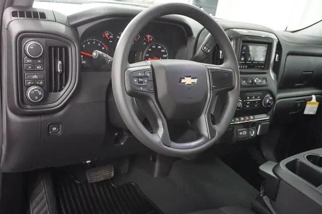 2026 Chevrolet Silverado 1500 4WD Crew Cab Short Bed Custom
