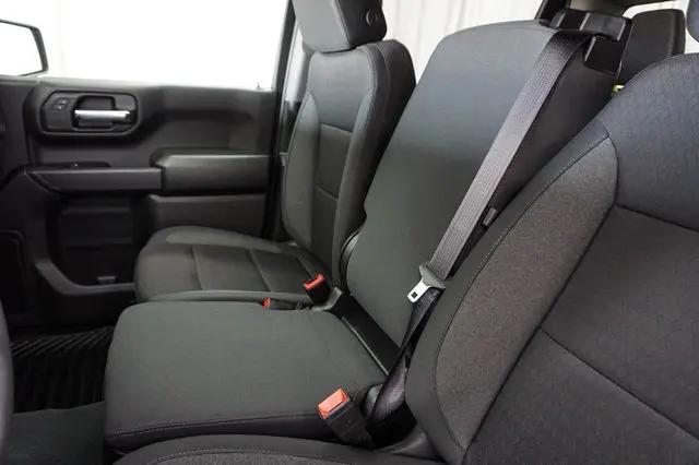 2026 Chevrolet Silverado 1500 4WD Crew Cab Short Bed Custom