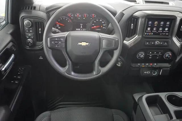 2026 Chevrolet Silverado 1500 4WD Crew Cab Short Bed Custom