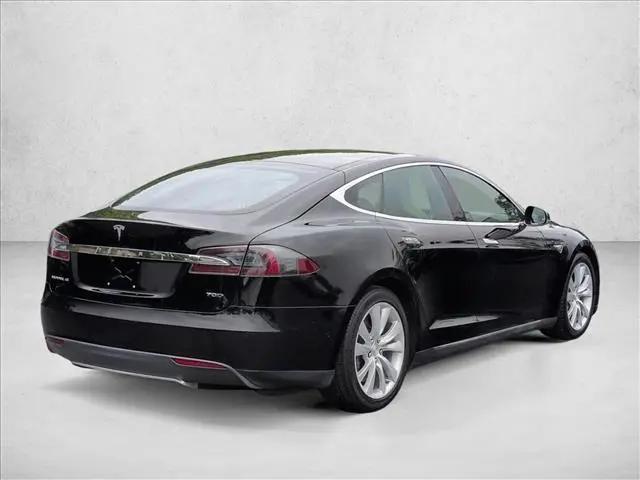 2015 Tesla Model S 70D