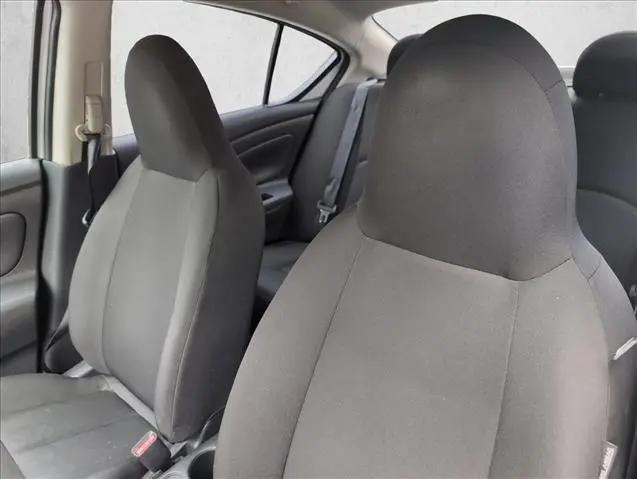 2017 Nissan Versa 1.6 S+