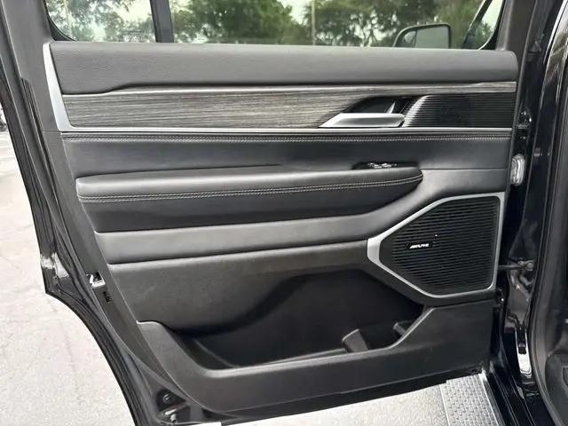 2024 Jeep Wagoneer Series II 4x2