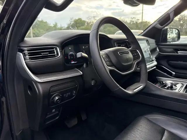 2024 Jeep Wagoneer Series II 4x2