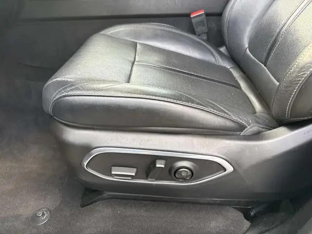 2024 Jeep Wagoneer Series II 4x2