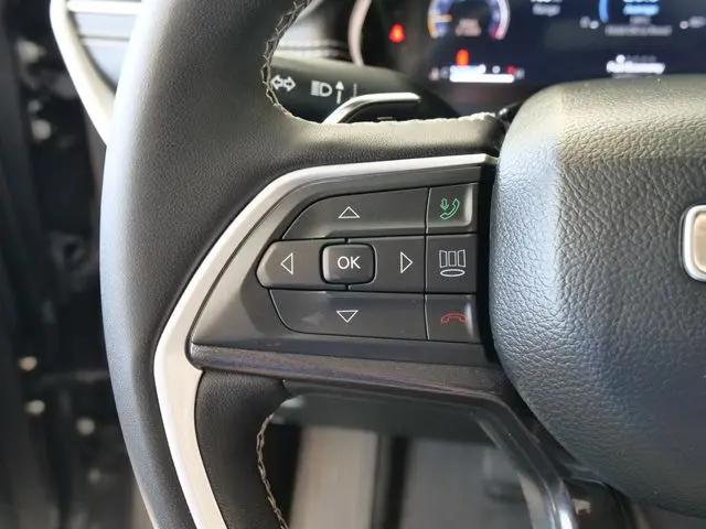 2023 Jeep Grand Cherokee Altitude 4x4