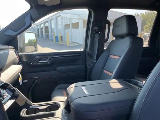 2026 GMC Sierra 2500HD Crew Cab, Standard Bed, AT4, 4WD