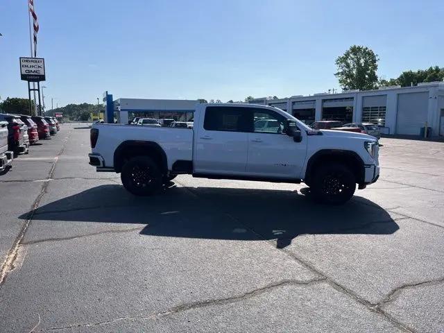 2026 GMC Sierra 2500HD Crew Cab, Standard Bed, AT4, 4WD