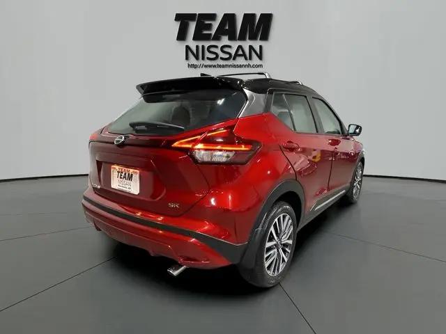 2024 Nissan Kicks SR Xtronic CVT