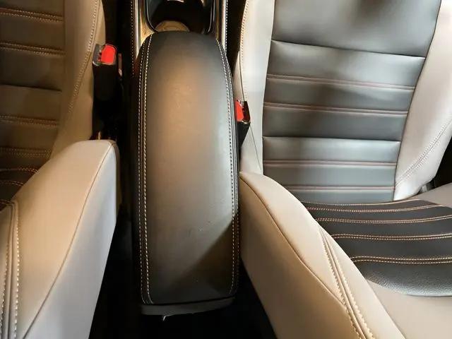 2024 Nissan Kicks SR Xtronic CVT