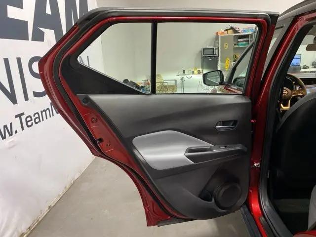 2024 Nissan Kicks SR Xtronic CVT