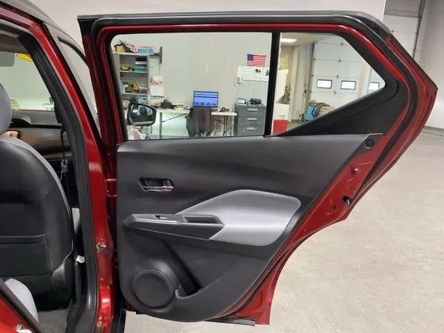 2024 Nissan Kicks SR Xtronic CVT