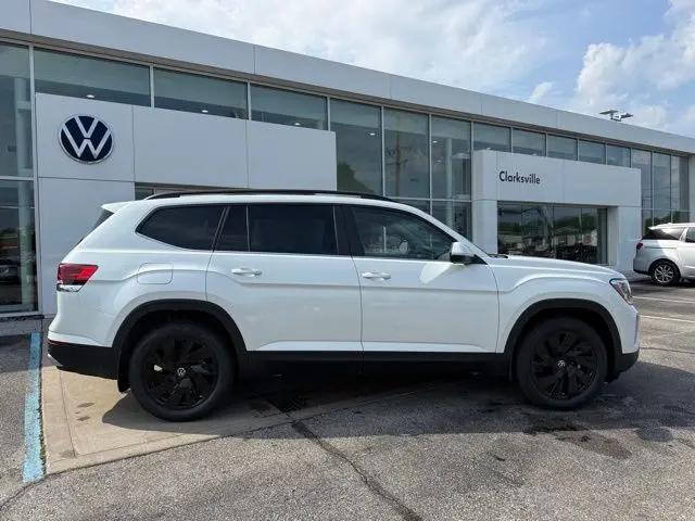 2026 Volkswagen Atlas SE with Technology