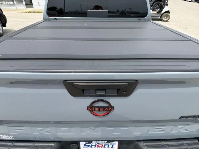 2024 Nissan Frontier Crew Cab PRO-4X 4x4