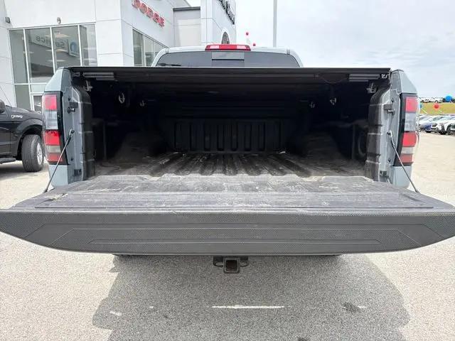 2024 Nissan Frontier Crew Cab PRO-4X 4x4
