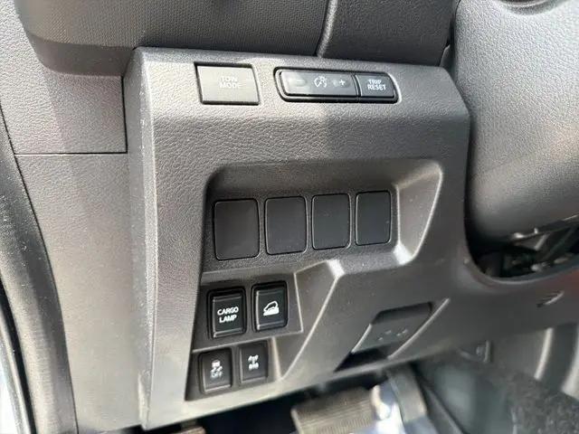 2024 Nissan Frontier Crew Cab PRO-4X 4x4
