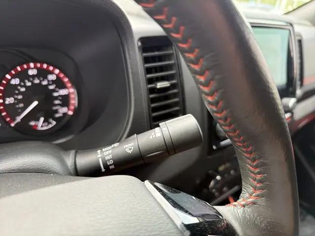 2024 Nissan Frontier Crew Cab PRO-4X 4x4