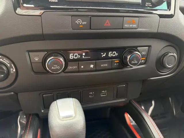 2024 Nissan Frontier Crew Cab PRO-4X 4x4
