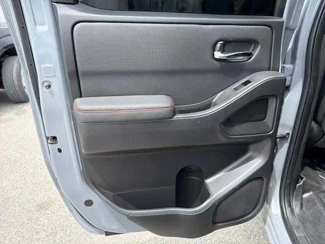 2024 Nissan Frontier Crew Cab PRO-4X 4x4